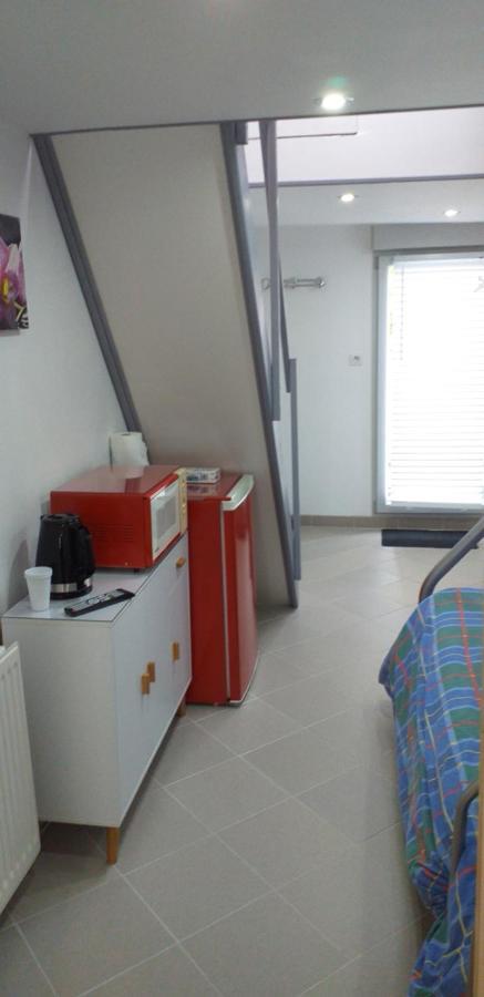 Studio Mezzanine 5 Personnes La Roche  Extérieur photo